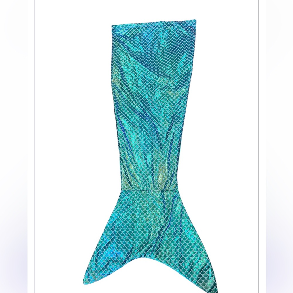 p.s. from aéropostale One Size Mermaid Tail Blanket Blue Polyester 56x27"